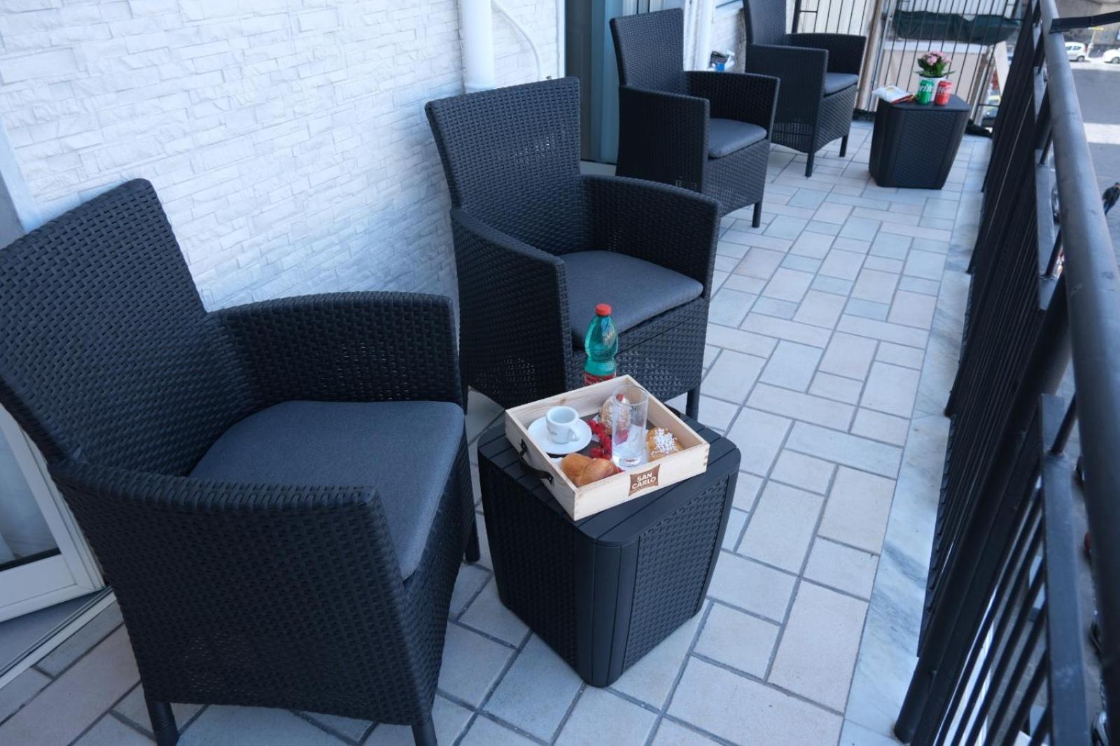 Luxury Masaniello Hotel Naples Exterior photo